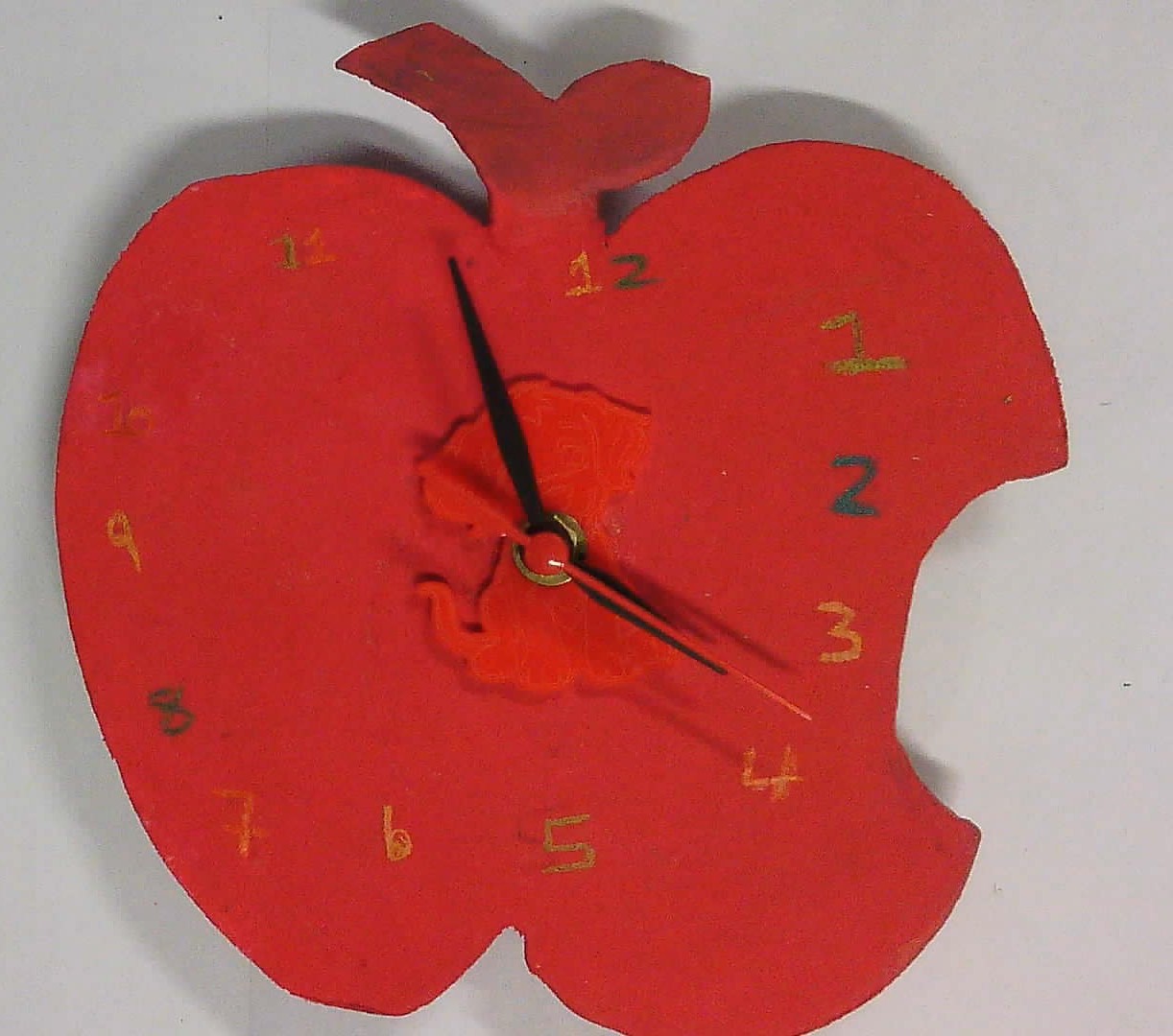 9H2clock12.jpg